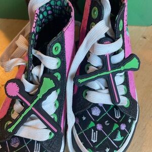 Kids Wicked High-Top Sneakers - Pink and Black